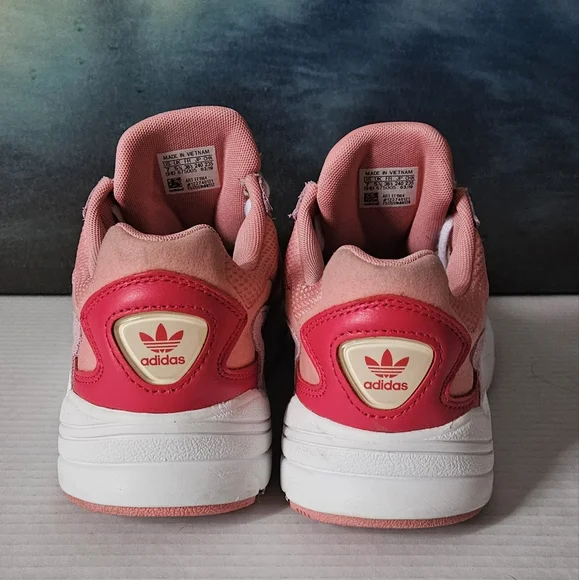 Adidas Pink and Cream Sneakers - Picture 2 of 13